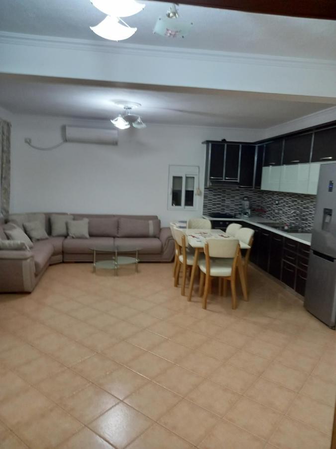 Villa Çerpja Kamez Exterior foto