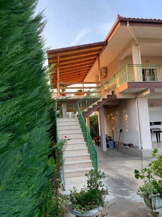 Villa Çerpja Kamez Exterior foto